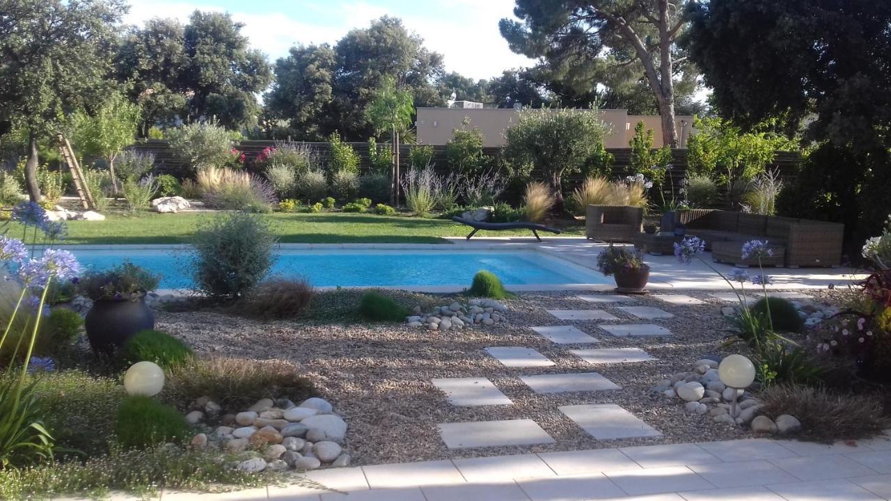 La Mathilde Bed & Breakfast Villeneuve-les-Avignon Exterior photo