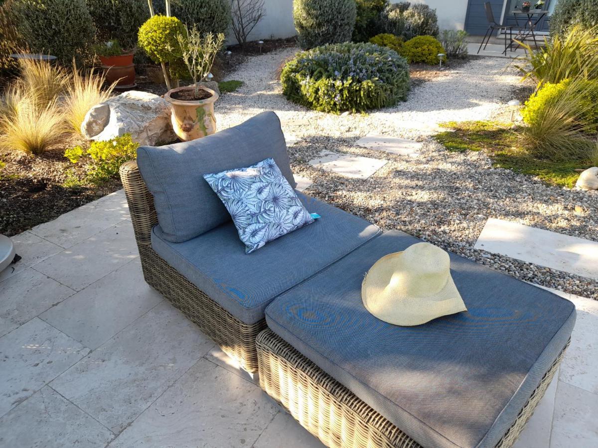 La Mathilde Bed & Breakfast Villeneuve-les-Avignon Exterior photo
